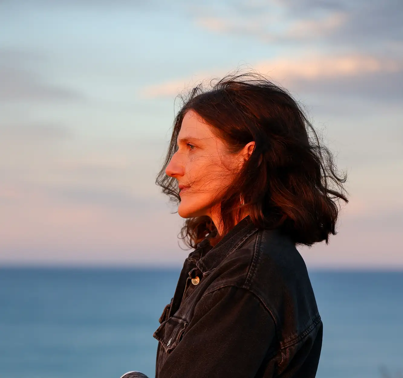 Sara looking out to sea